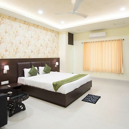 Treebo King'S Court Chandrasekharpur Бхубанешвара Экстерьер фото
